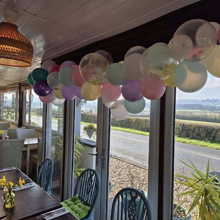 The Flying Fish Stables Hotel Ilminster Exterior foto